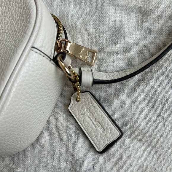 Coach Mini Jamie Camera Bag in Gold/Chalk - Picture 5 of 11